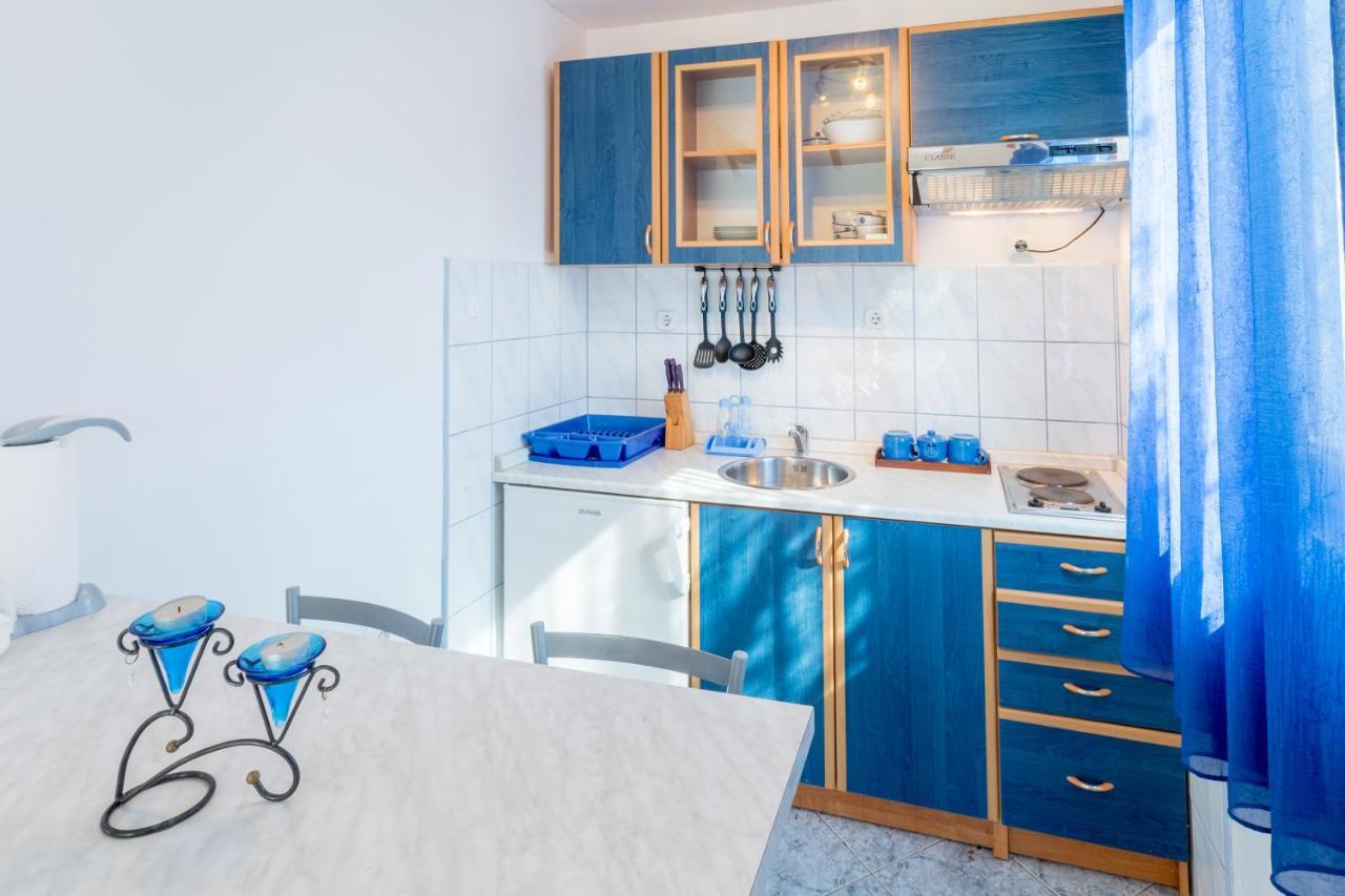 Vacation House Milka Milna  Bagian luar foto